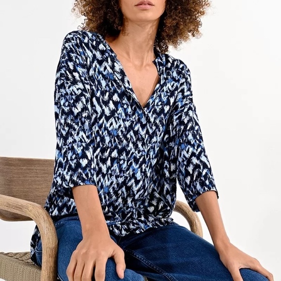 Ellie Kai V Neck Elbow Sleeves Blouse Top Casual Geometric Print. Size M - Picture 1 of 9